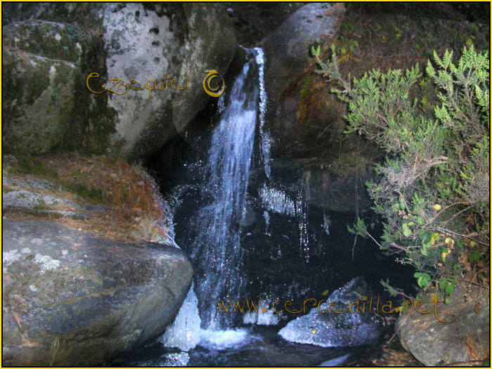 Tarjeta postal de Cercedilla el hielo 21